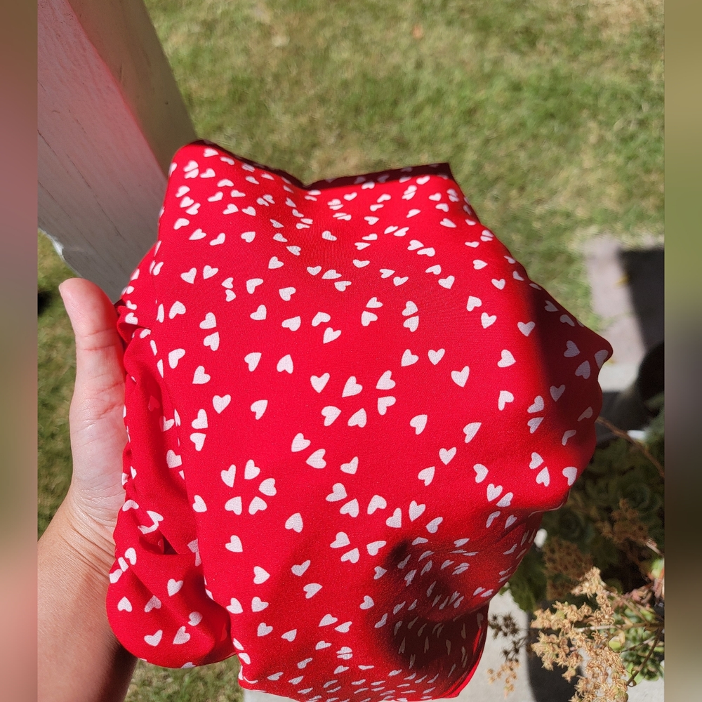 Shein Curve | Plunging Neck Red Dress With Confetti White Hearts - Picture 2 of 9